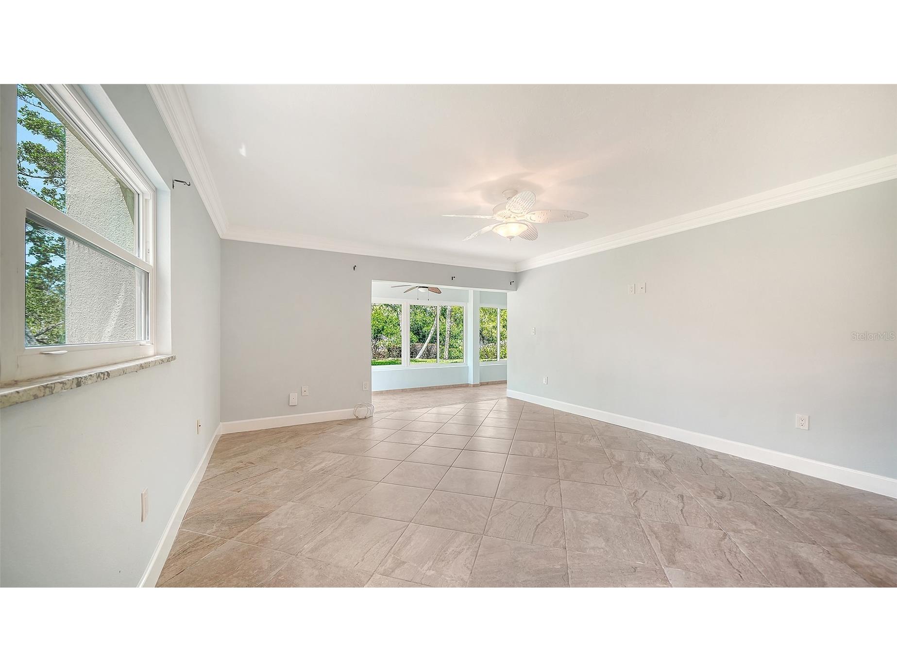 225 Hourglass Way #106 Sarasota FL 34242 - GULF OF AMERICA A4683200 image9