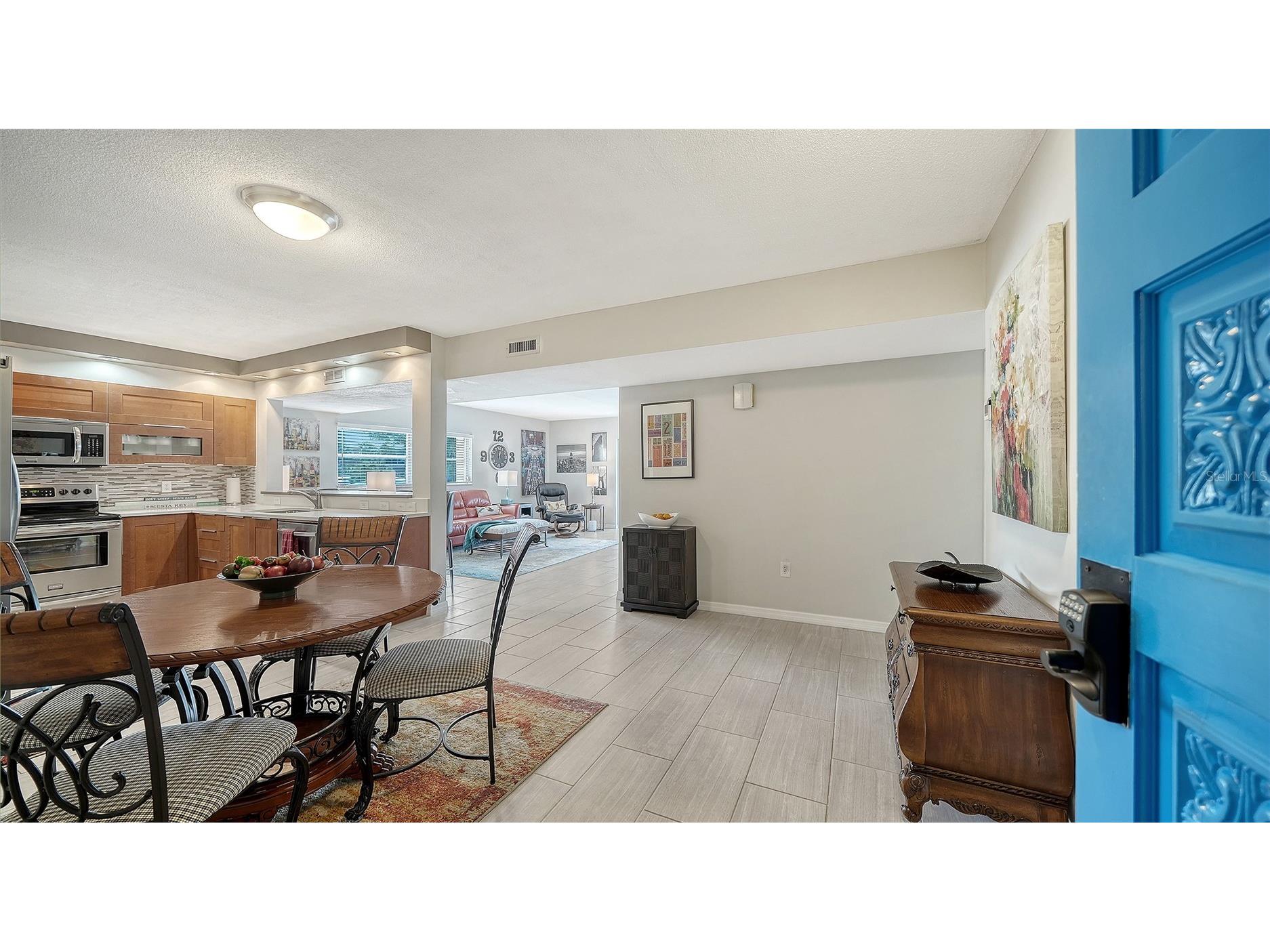225 Hourglass Way #202 Sarasota FL 34242 - GULF OF AMERICA A4689015 image5