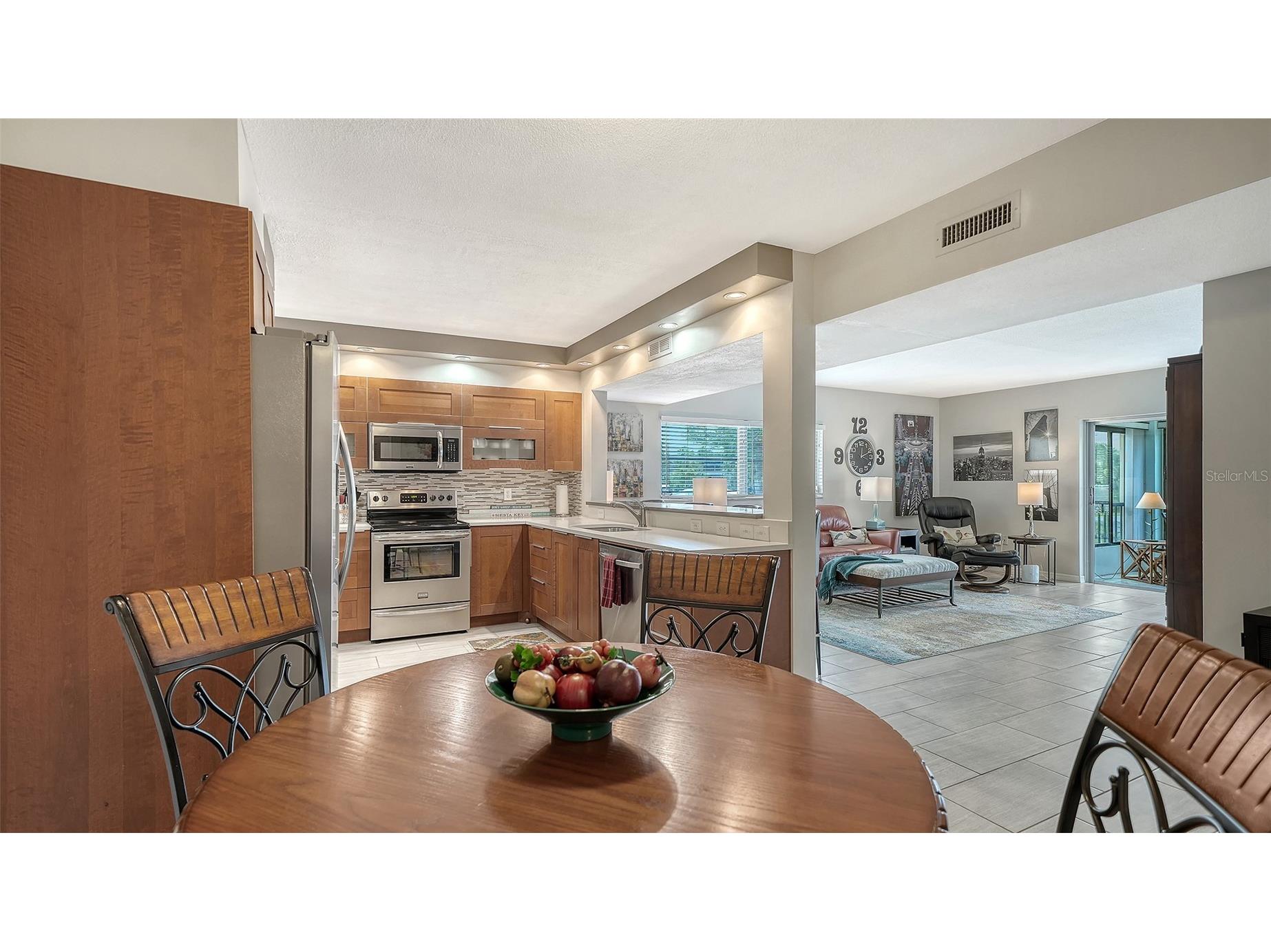 225 Hourglass Way #202 Sarasota FL 34242 - GULF OF AMERICA A4689015 image6