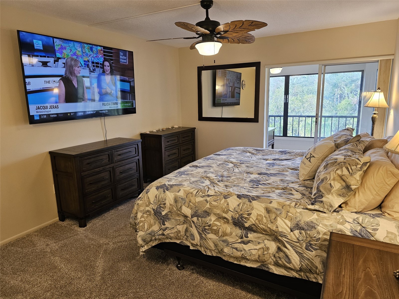 225 Hourglass Way #303 Sarasota FL 34242 TB8489788 image35