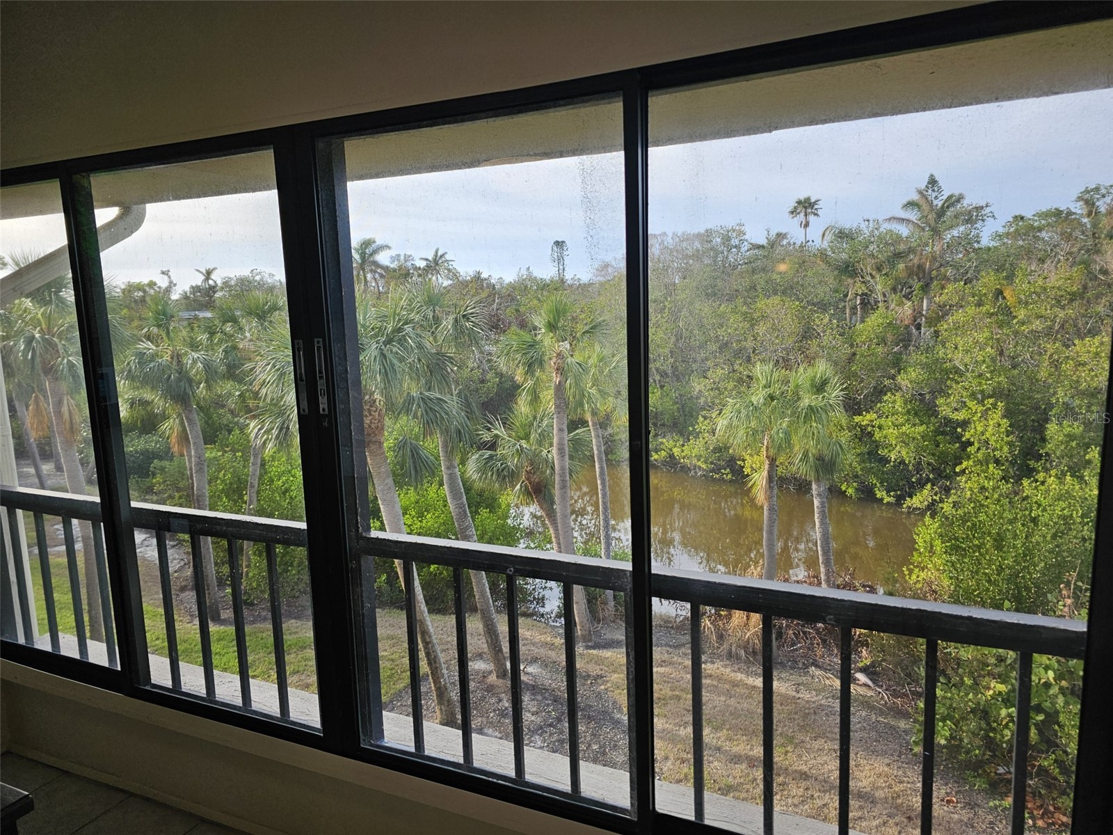 225 Hourglass Way #303 Sarasota FL 34242 TB8489788 image40