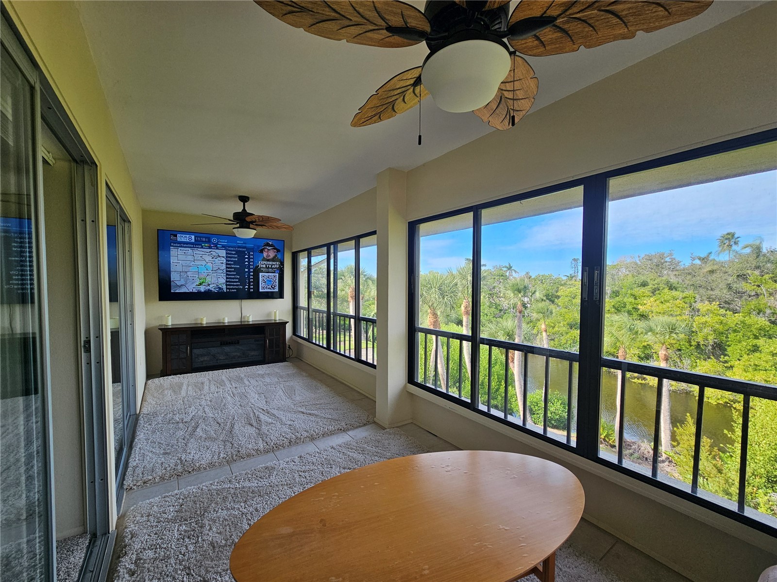 225 Hourglass Way #303 Sarasota FL 34242 TB8489788 image78