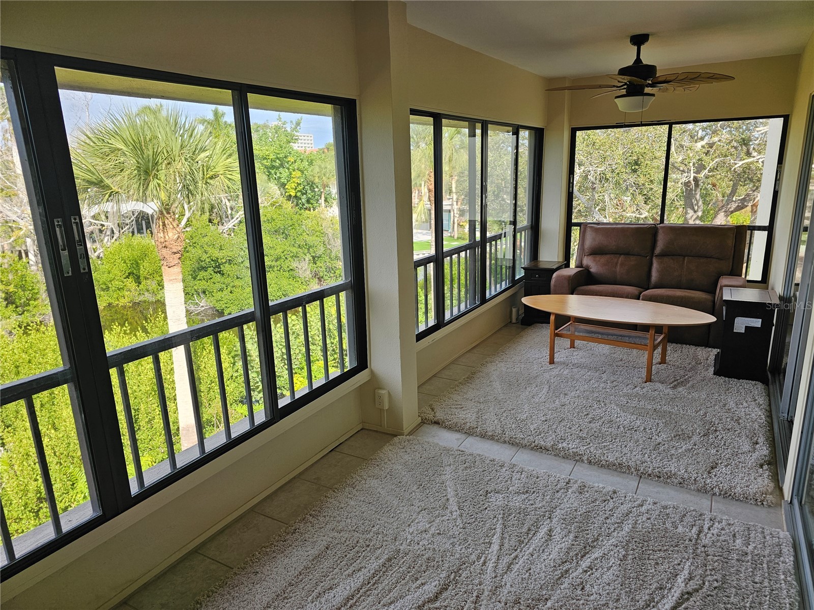 225 Hourglass Way #303 Sarasota FL 34242 TB8489788 image85