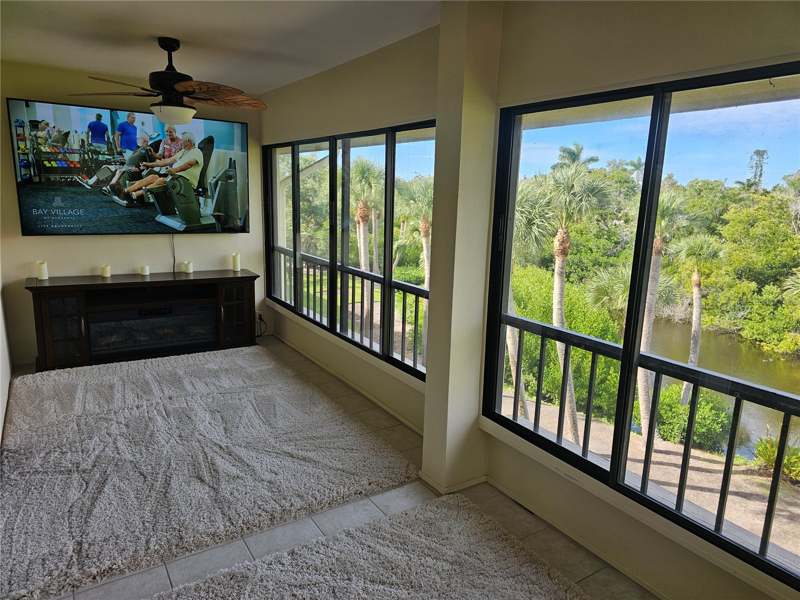 225 Hourglass Way #303 Sarasota FL 34242 TB8489788 image88