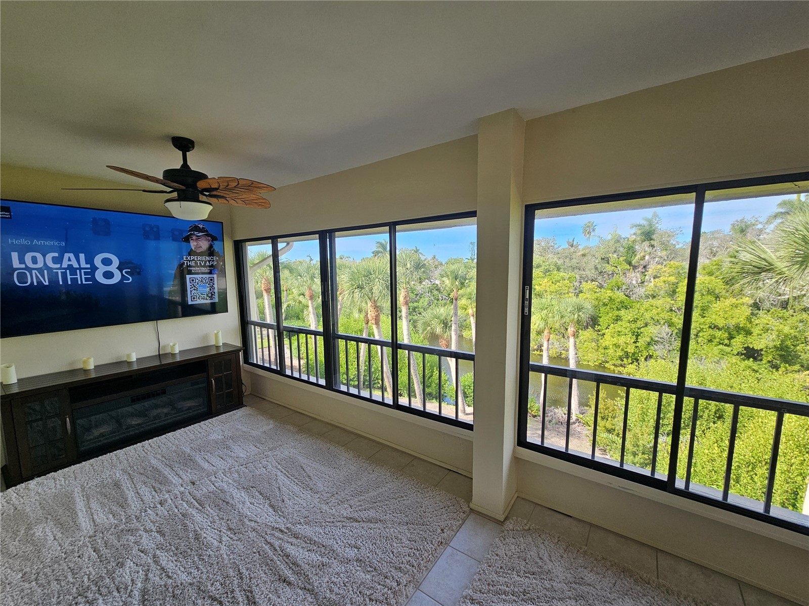 225 Hourglass Way #303 Sarasota FL 34242 TB8489788 image89