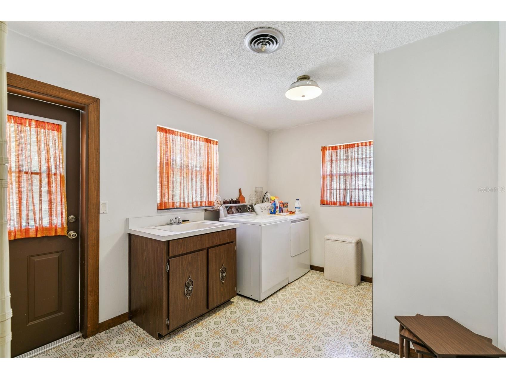 225 Lake Destiny Trail Altamonte Springs FL 32714 - LAKE DESTINY AND SPRING LAKE O6406023 image27