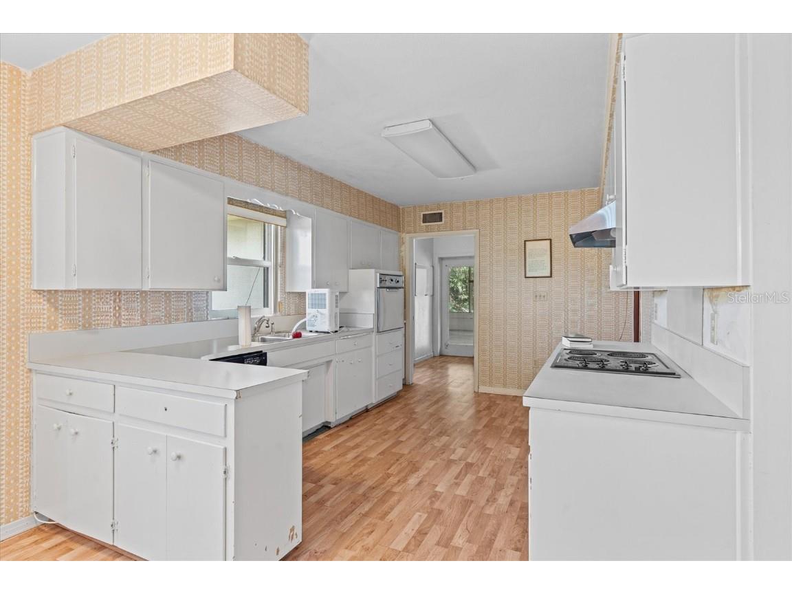 225 Lake Hollingsworth Drive Lakeland FL 33803 TB8434372 image10