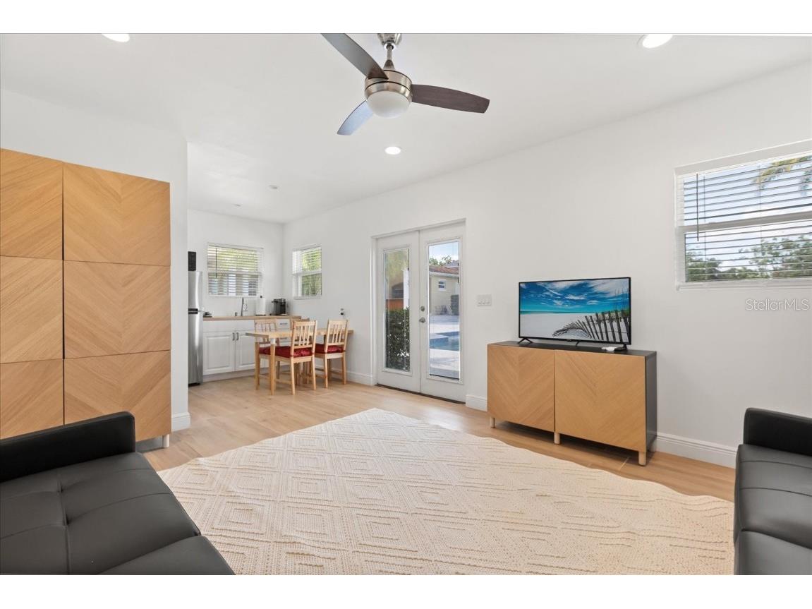 225 Magnolia Street Windermere FL 34786 - LAKE DOWN O6292745 image50