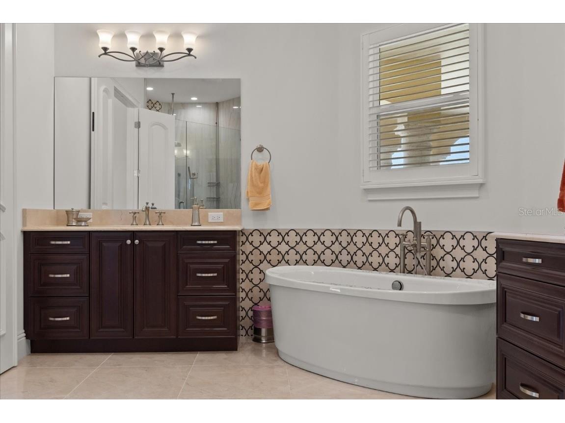 225 Magnolia Street Windermere FL 34786 - LAKE DOWN O6292745 image69