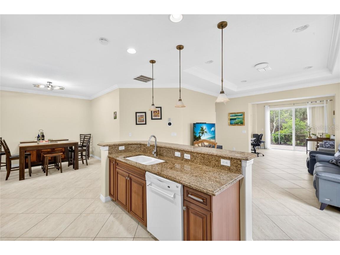 225 Mestre Place North Venice FL 34275 C7514783 image13