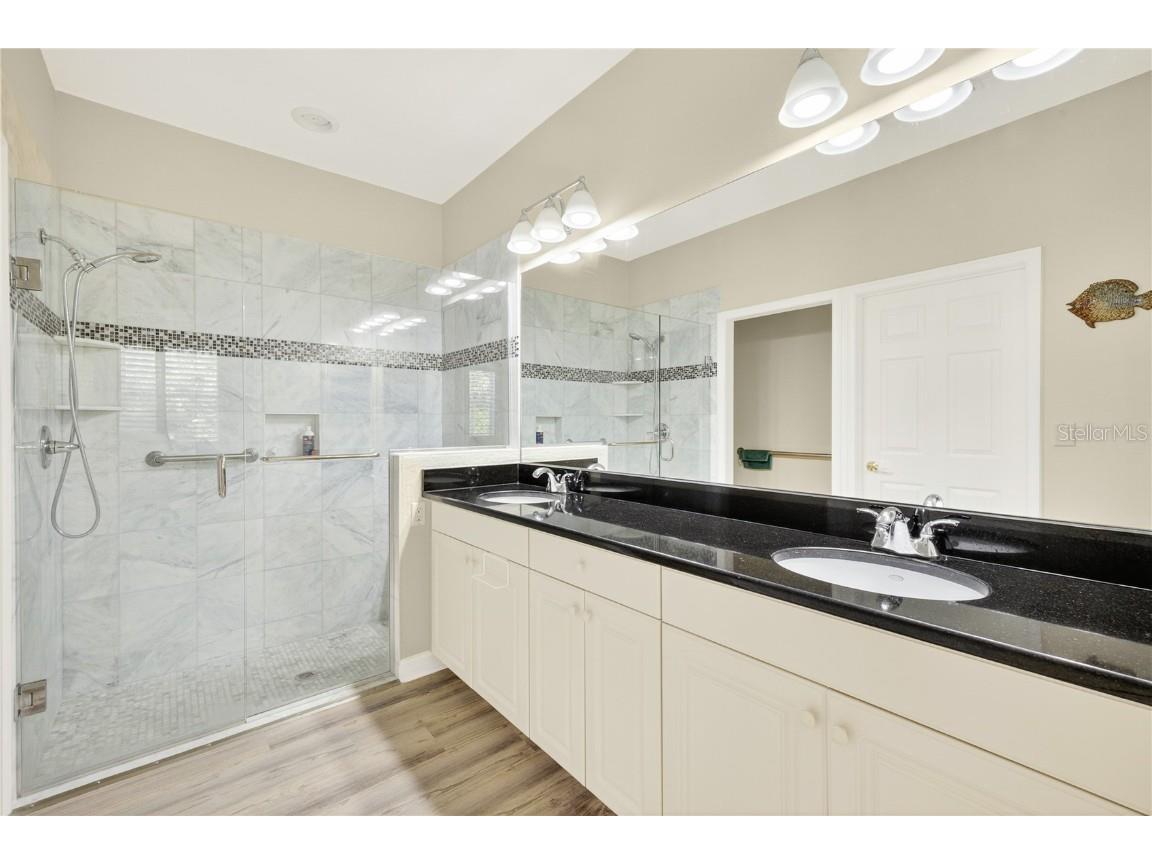 225 Mestre Place North Venice FL 34275 C7514783 image18