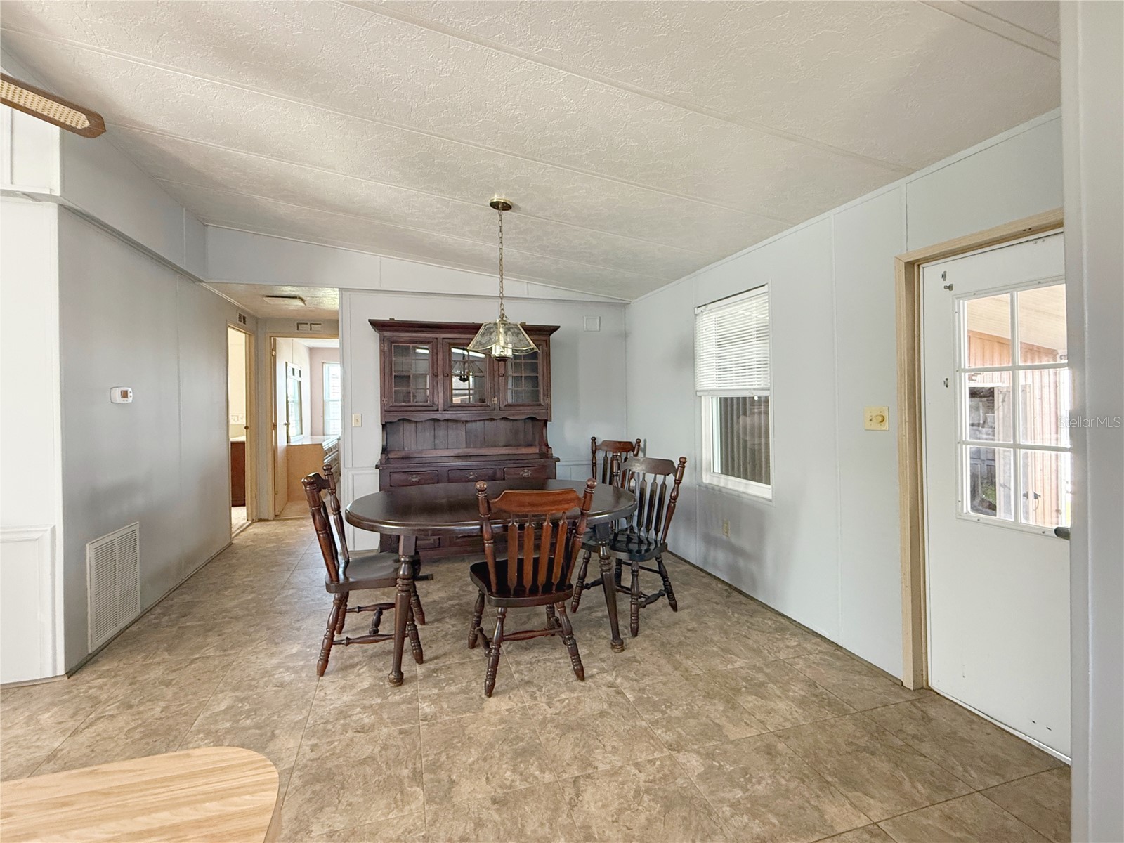 225 N Saint Thomas Circle Apollo Beach FL 33572 TB8479789 image5