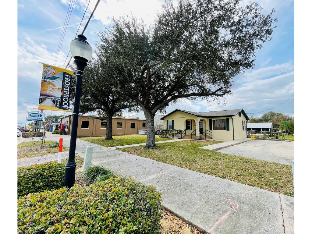 225 N Scenic Highway Frostproof FL 33843 A4600099 image1