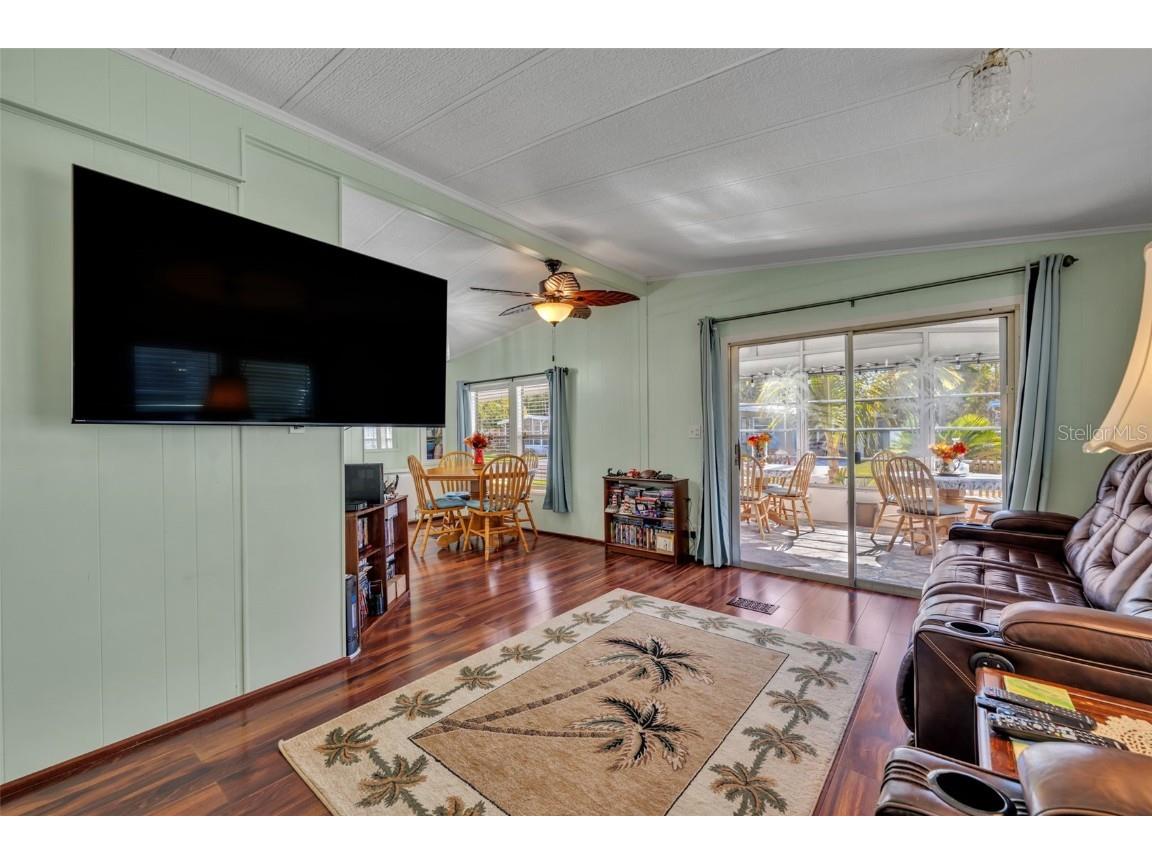 225 Paradise S Leesburg FL 34788 G5104391 image16