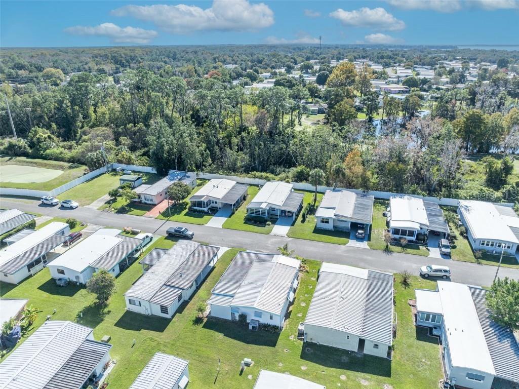 225 Paradise S Leesburg FL 34788 G5104391 image46