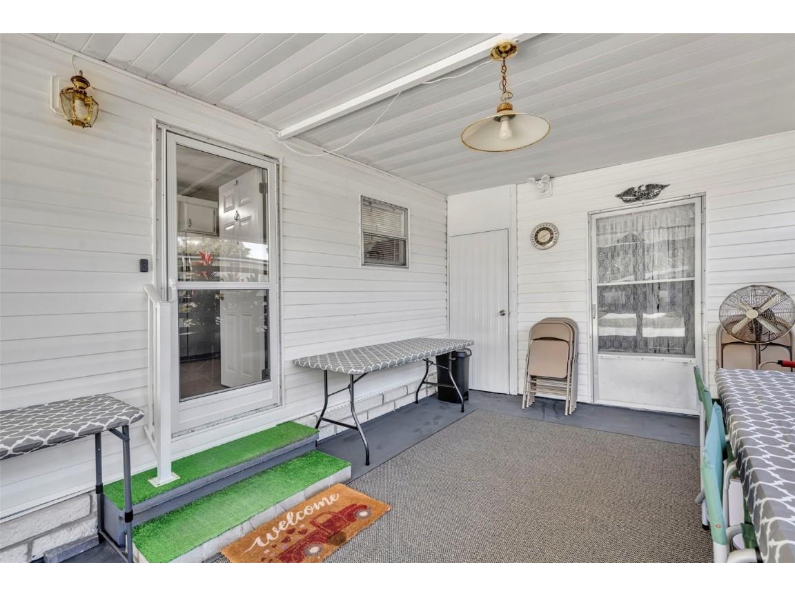 225 Paradise S Leesburg FL 34788 G5104391 image5