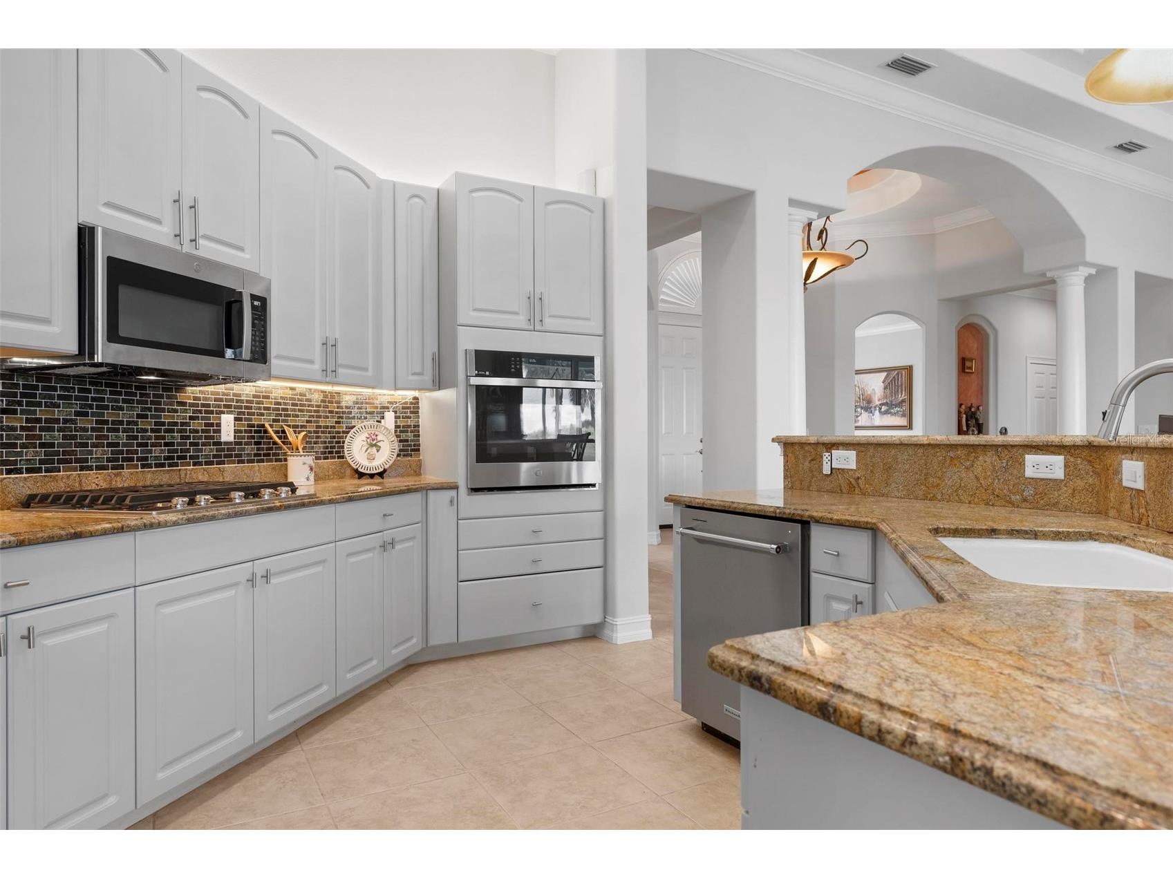 225 Pesaro Drive North Venice FL 34275 N6140346 image18