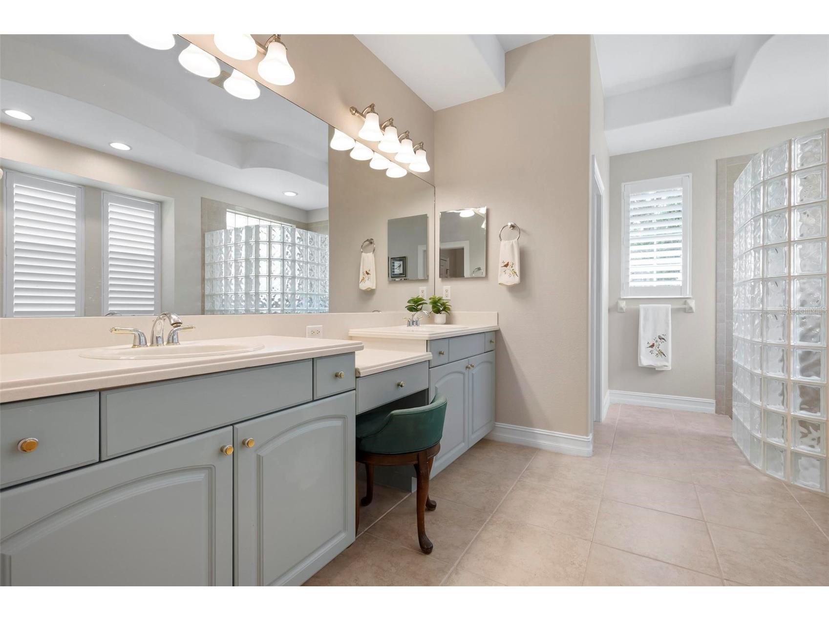 225 Pesaro Drive North Venice FL 34275 N6140346 image33