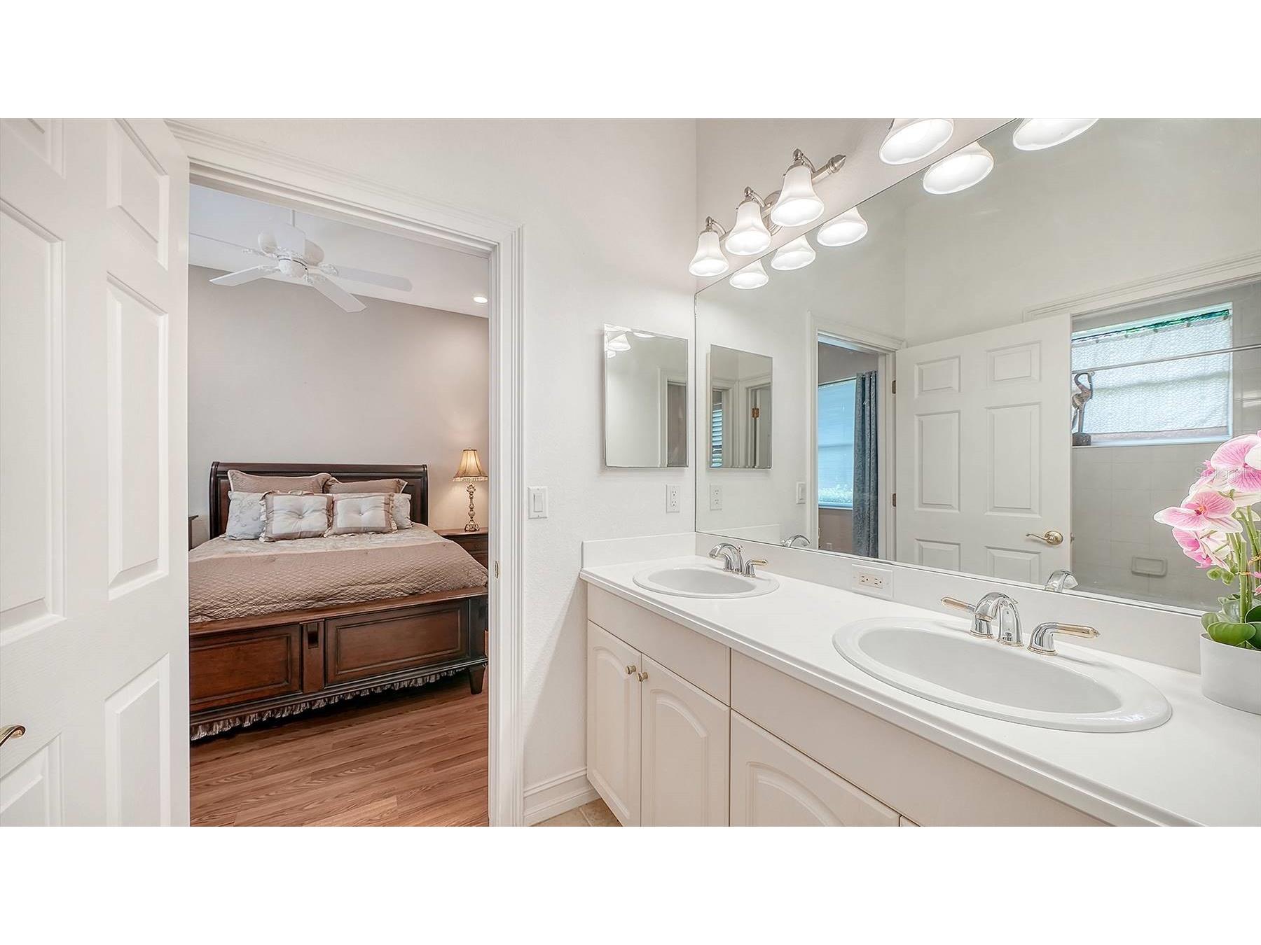 225 Pesaro Drive North Venice FL 34275 TB8525578 image25