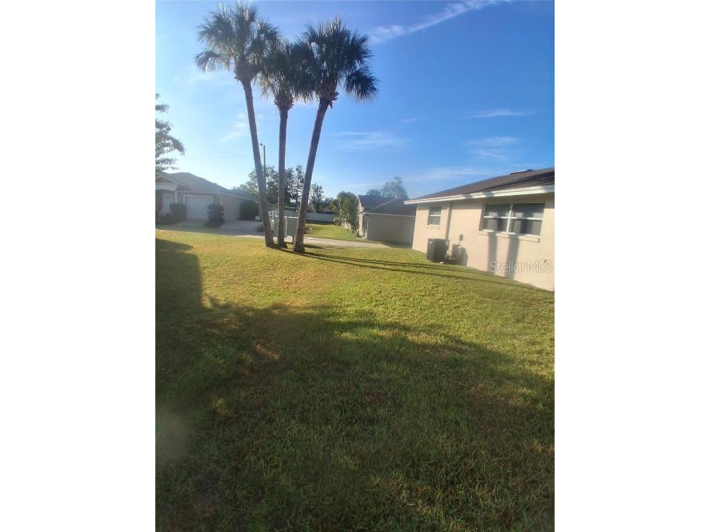 225 Pine Bluff Avenue #560 Deland FL 32724 V4945991 image2