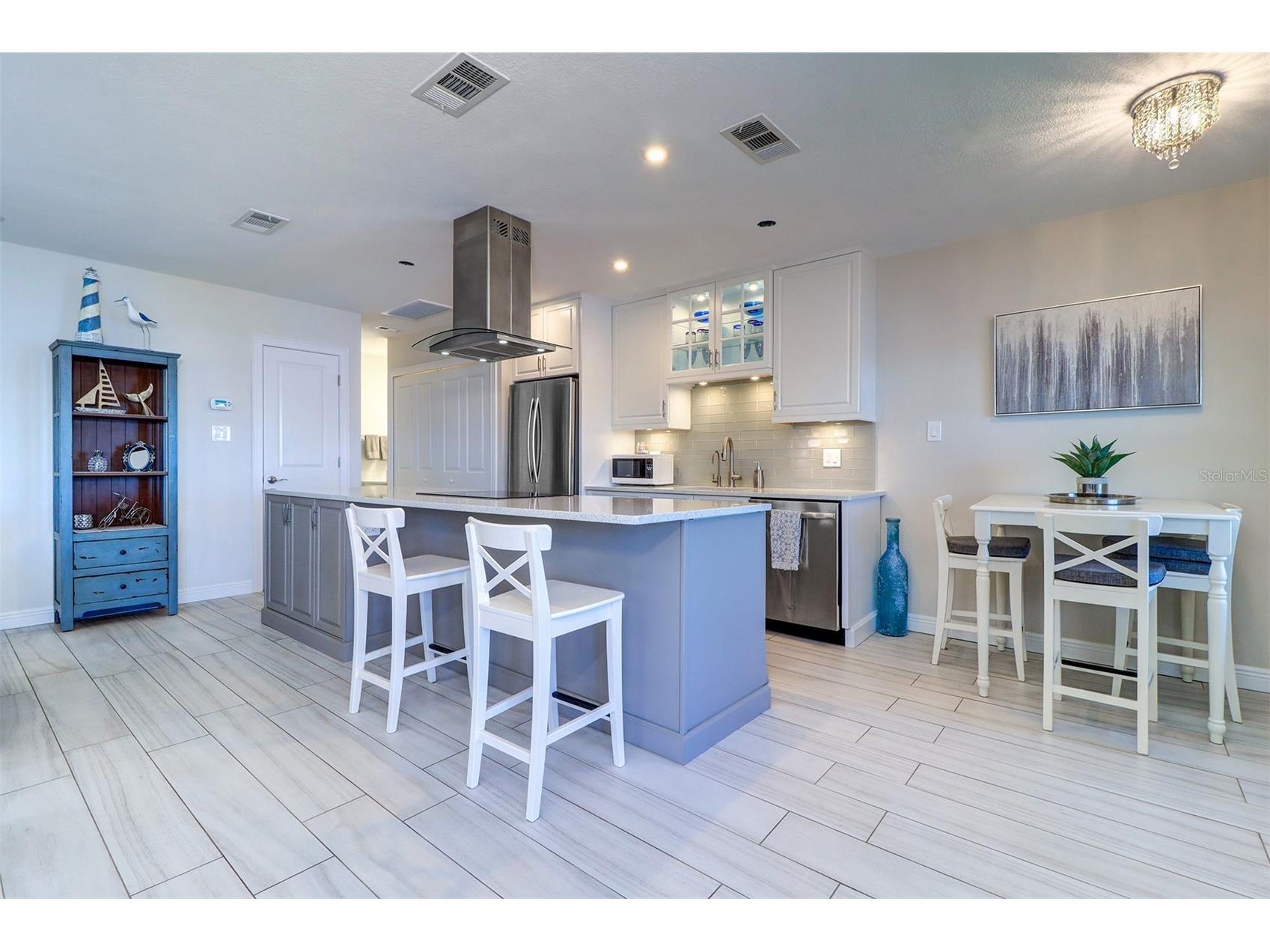 225 Pompano Drive SE #C Saint Petersburg FL 33705 - BIG BAYOU AND TAMPA BAY TB8514326 image7