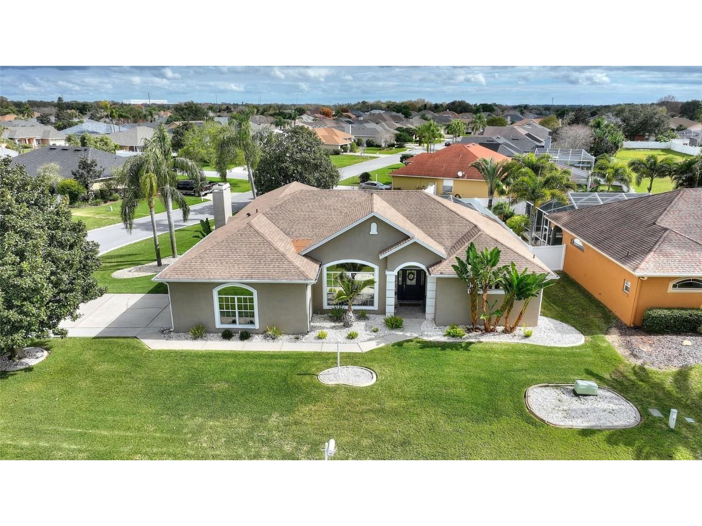 225 Ruby Lake Lane Winter Haven FL 33884 - LAKE RUBY P4929234 image1