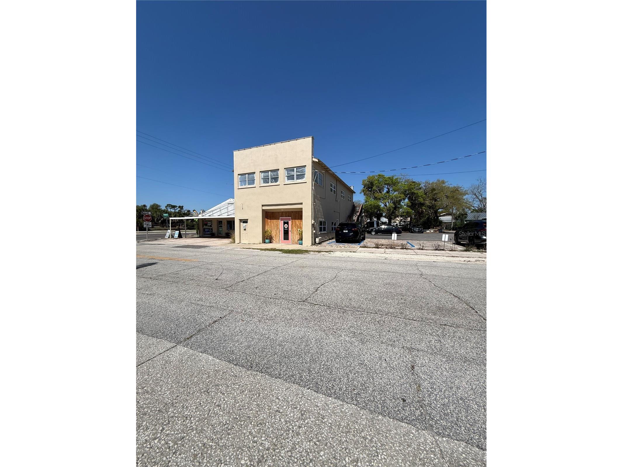 225 S Dixie Freeway New Smyrna Beach FL 32168 NS1087620 image4