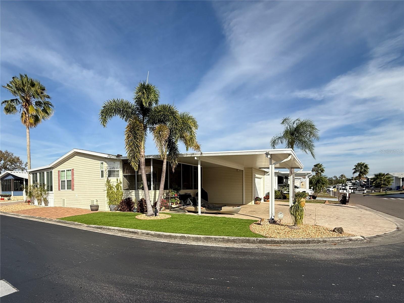 225 S Port Royal Lane Apollo Beach FL 33572 TB8462463 image1