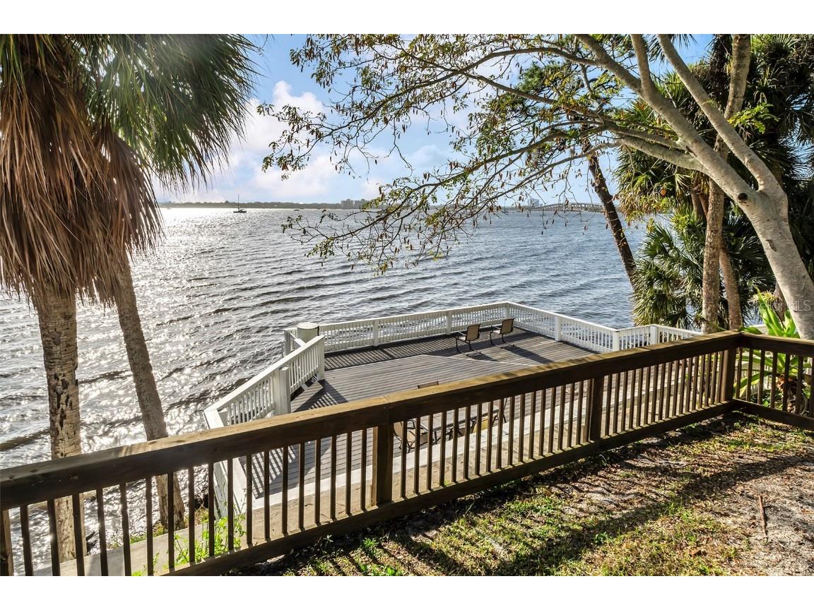 225 S Tropical Trail #402 Merritt Island FL 32952 - INDIAN RIVER O6318214 image1