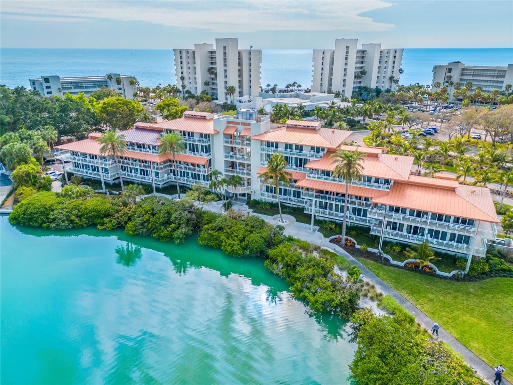225 Sands Point Road #6103 Longboat Key FL 34228 - GULF OF MEXICO A4658152 image3