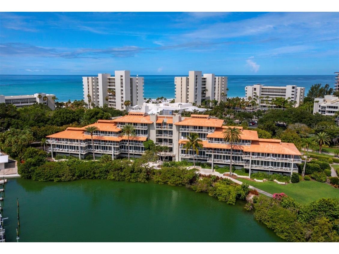 225 Sands Point Road #6104 Longboat Key FL 34228 - NEW PASS LAGOON A4505298 image1