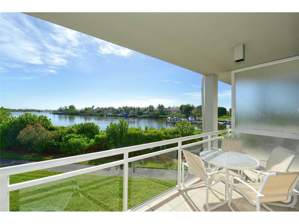 225 Sands Point Road #6105 Longboat Key FL 34228 A4588993 image1