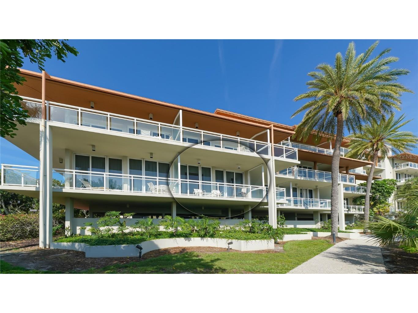 225 Sands Point Road #7105 Longboat Key FL 34228 - NEW PASS LAGOON A4563359 image1