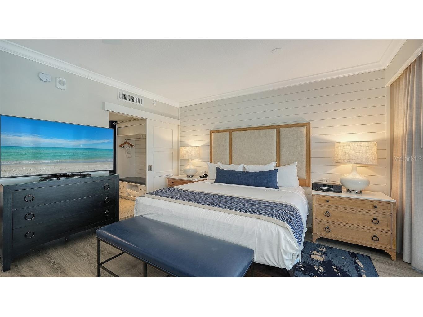 225 Sands Point Road #7205 Longboat Key FL 34228 A4676041 image15