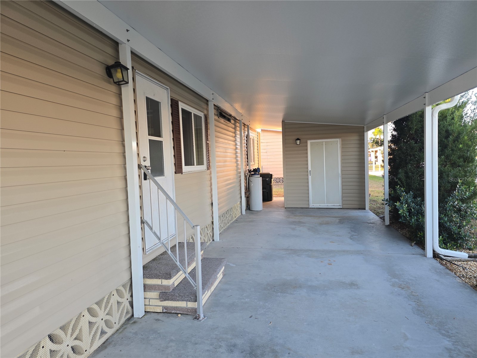 225 Schooner St. North Port FL 34287 A4661610 image4