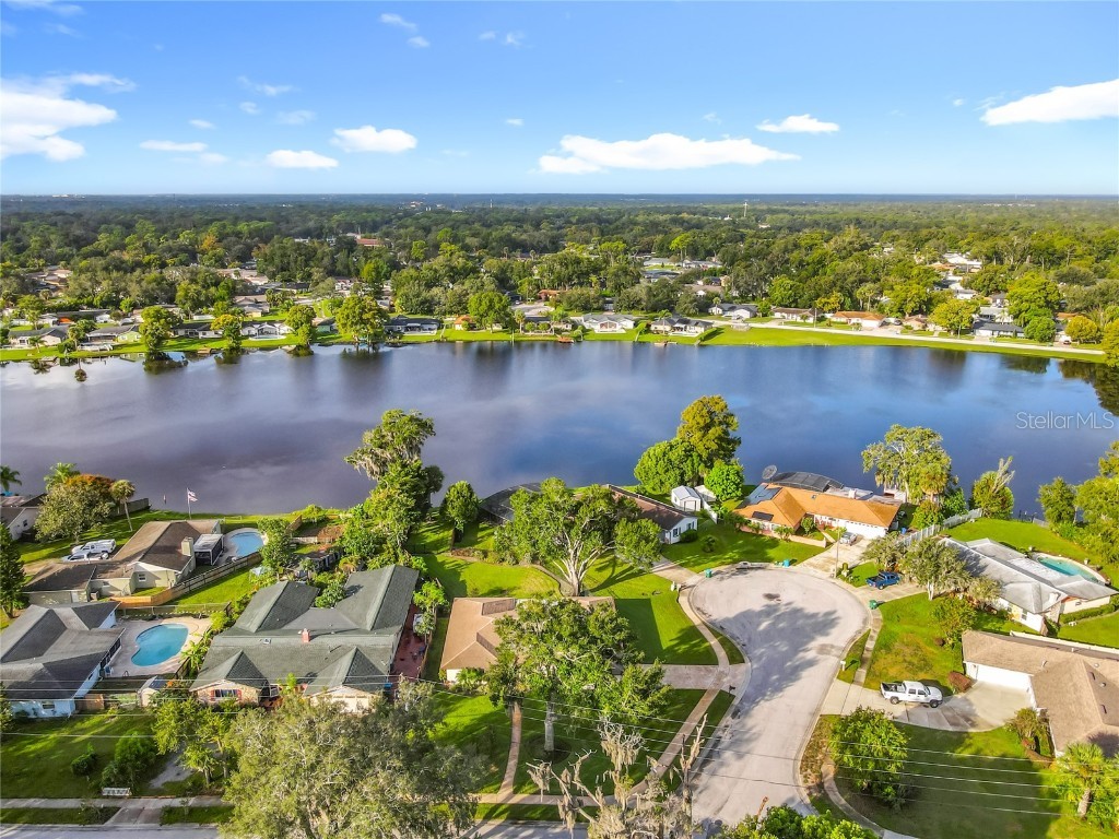 225 Slade Drive Longwood FL 32750 - LAKE WINSOR O6350123 image1