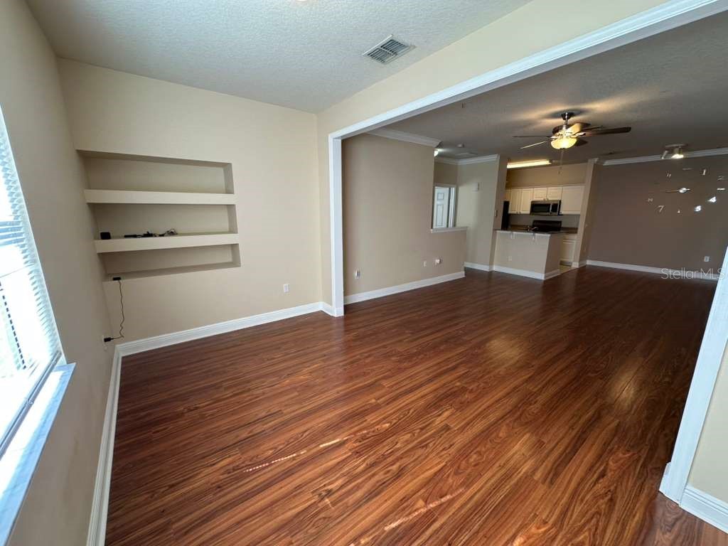 225 Southern Pecan Circle #208 Winter Garden FL 34787 O6383422 image7