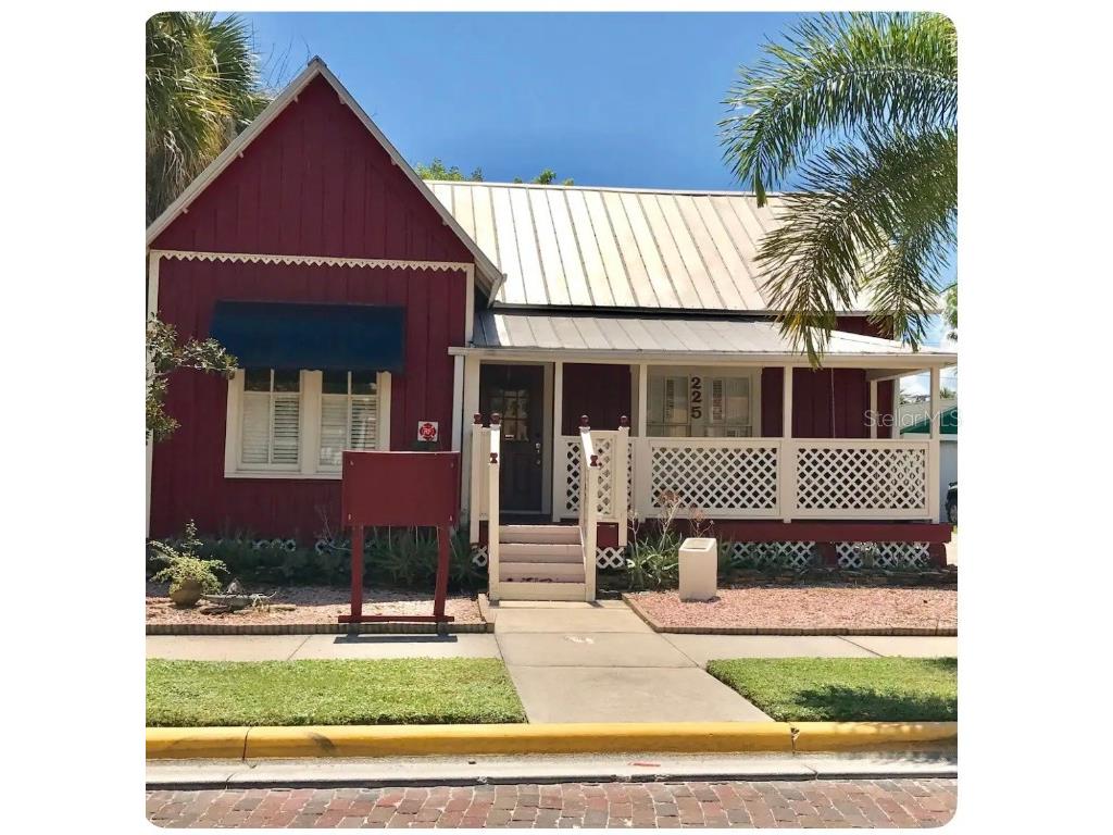 225 Sullivan Street Punta Gorda FL 33950 C7498439 image1