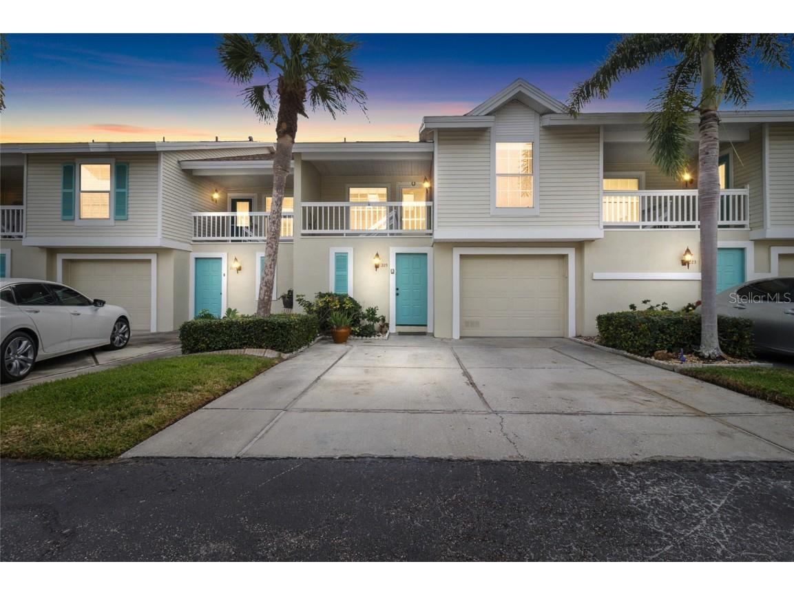 225 Sun Vista Court S Treasure Island FL 33706 TB8461294 image1