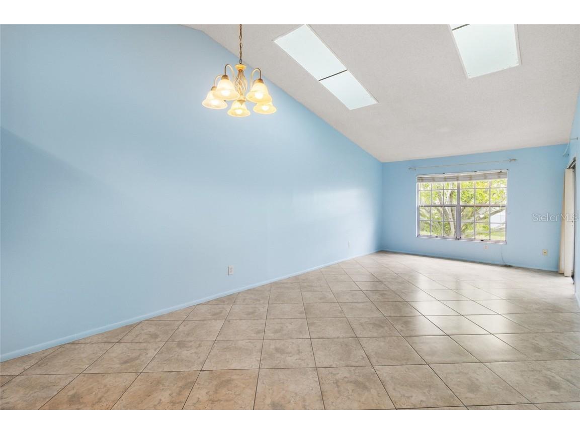 225 Sun Vista Court S Treasure Island FL 33706 TB8461294 image11