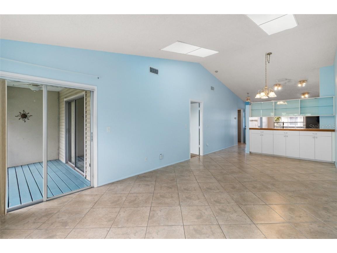 225 Sun Vista Court S Treasure Island FL 33706 TB8461294 image14