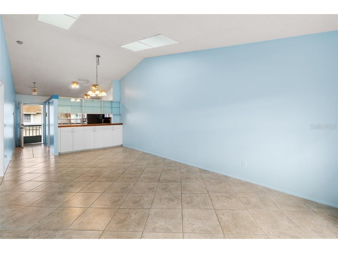 225 Sun Vista Court S Treasure Island FL 33706 TB8461294 image16