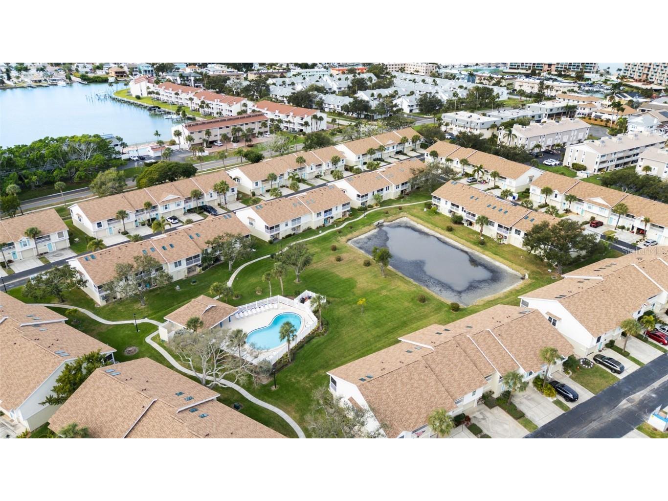 225 Sun Vista Court S Treasure Island FL 33706 TB8461294 image39