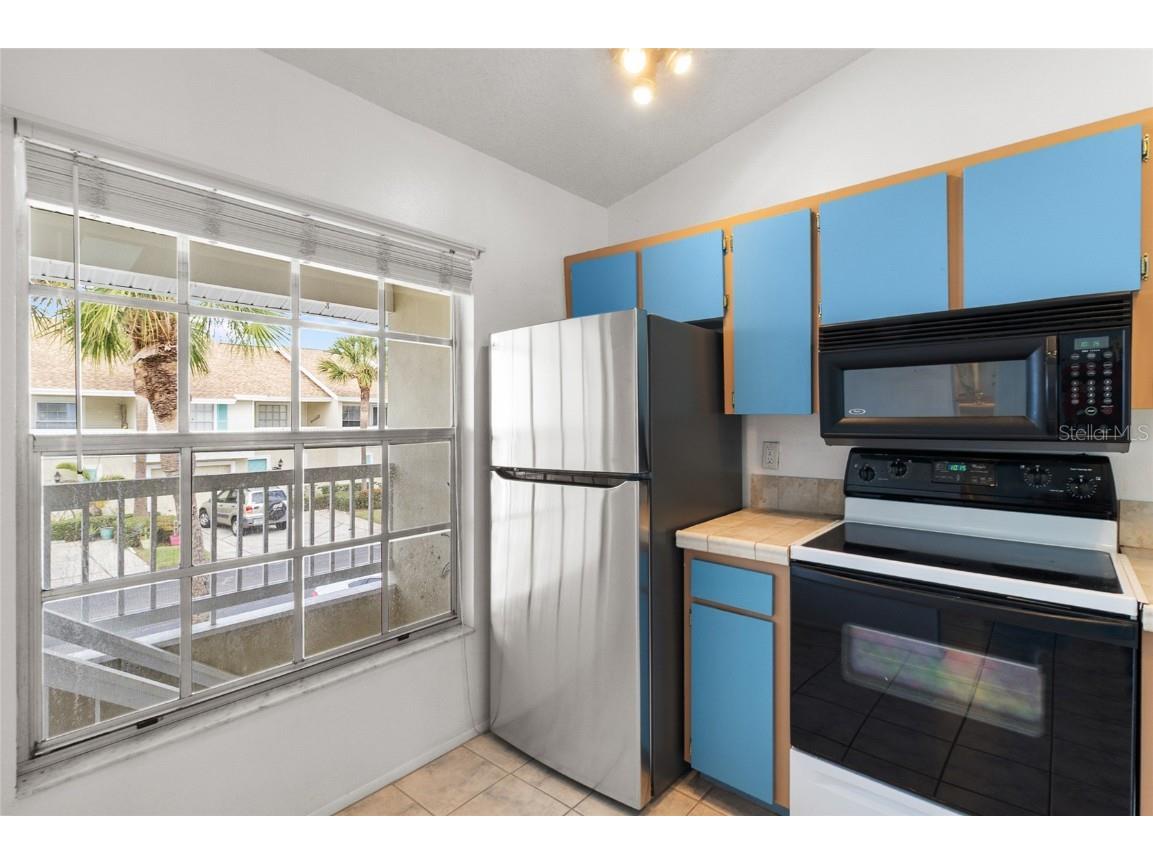 225 Sun Vista Court S Treasure Island FL 33706 TB8461294 image6