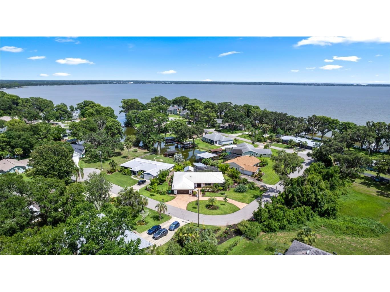 225 Temple Circle Eustis FL 32726 - LAKE EUSTIS CANAL O6315968 image3