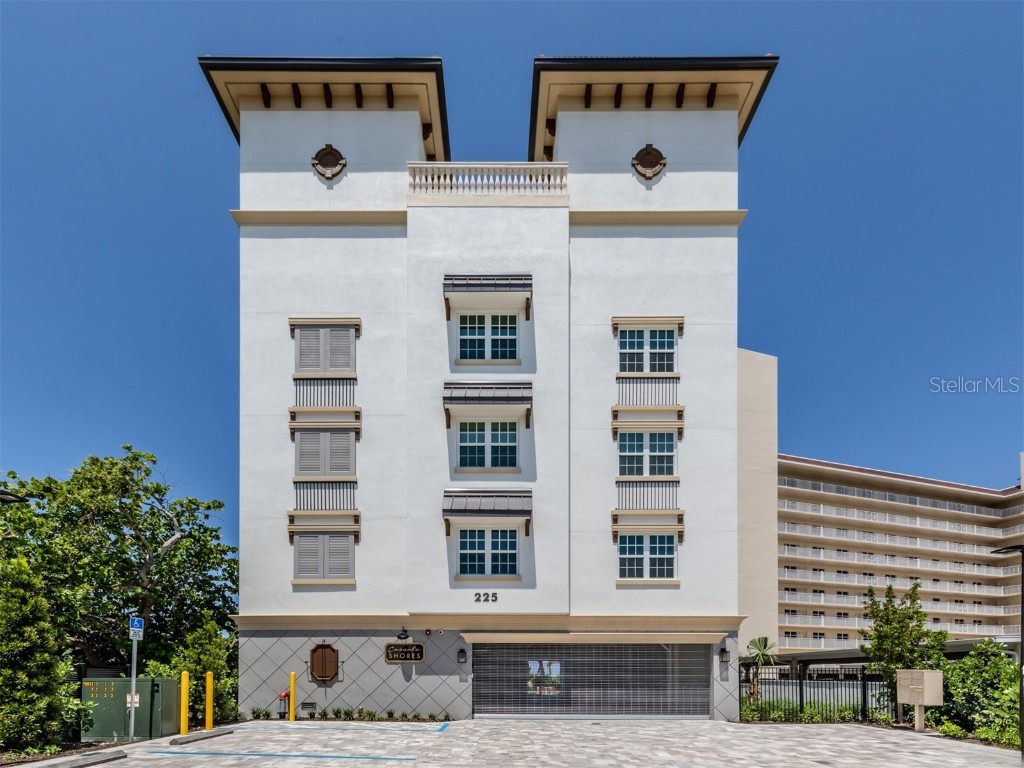 225 The Esplanade St. N #401 Venice FL 34285 N6120506 image1
