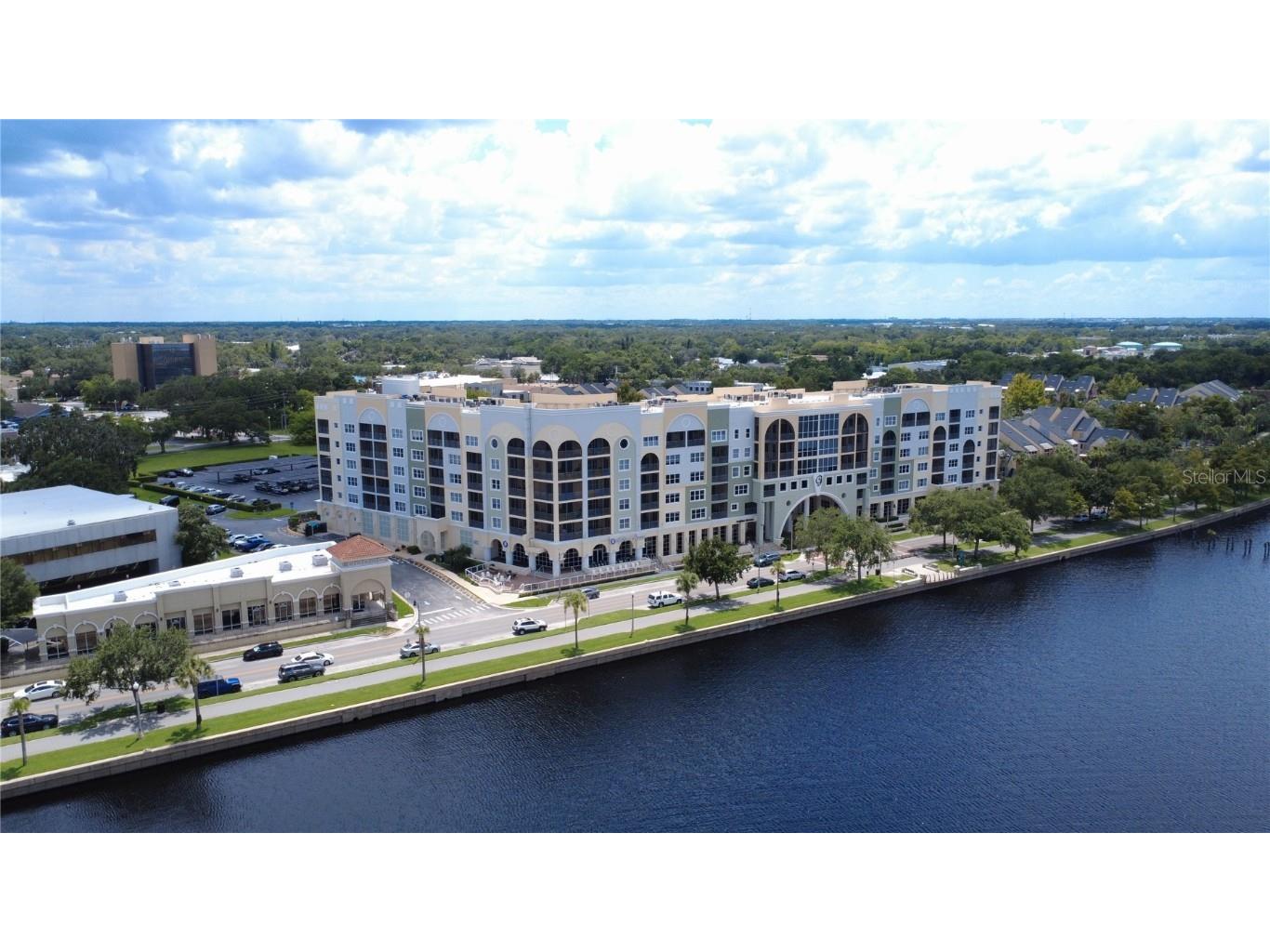 225 W Seminole Boulevard #414 Sanford FL 32771 - LAKE MONROE O6329880 image1
