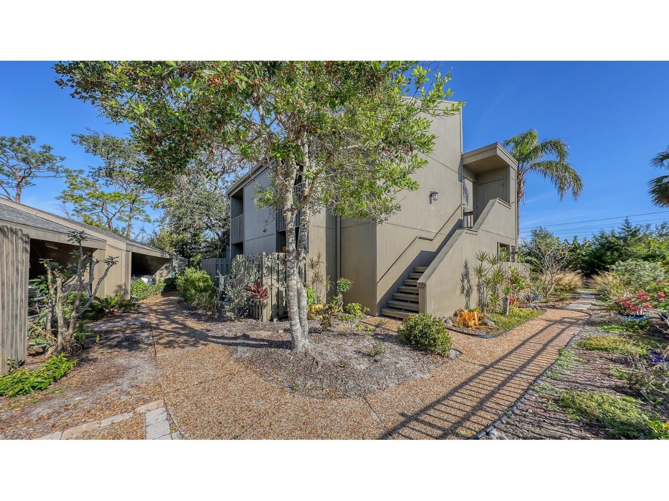 225 Woodland Drive Osprey FL 34229 A4631461 image1