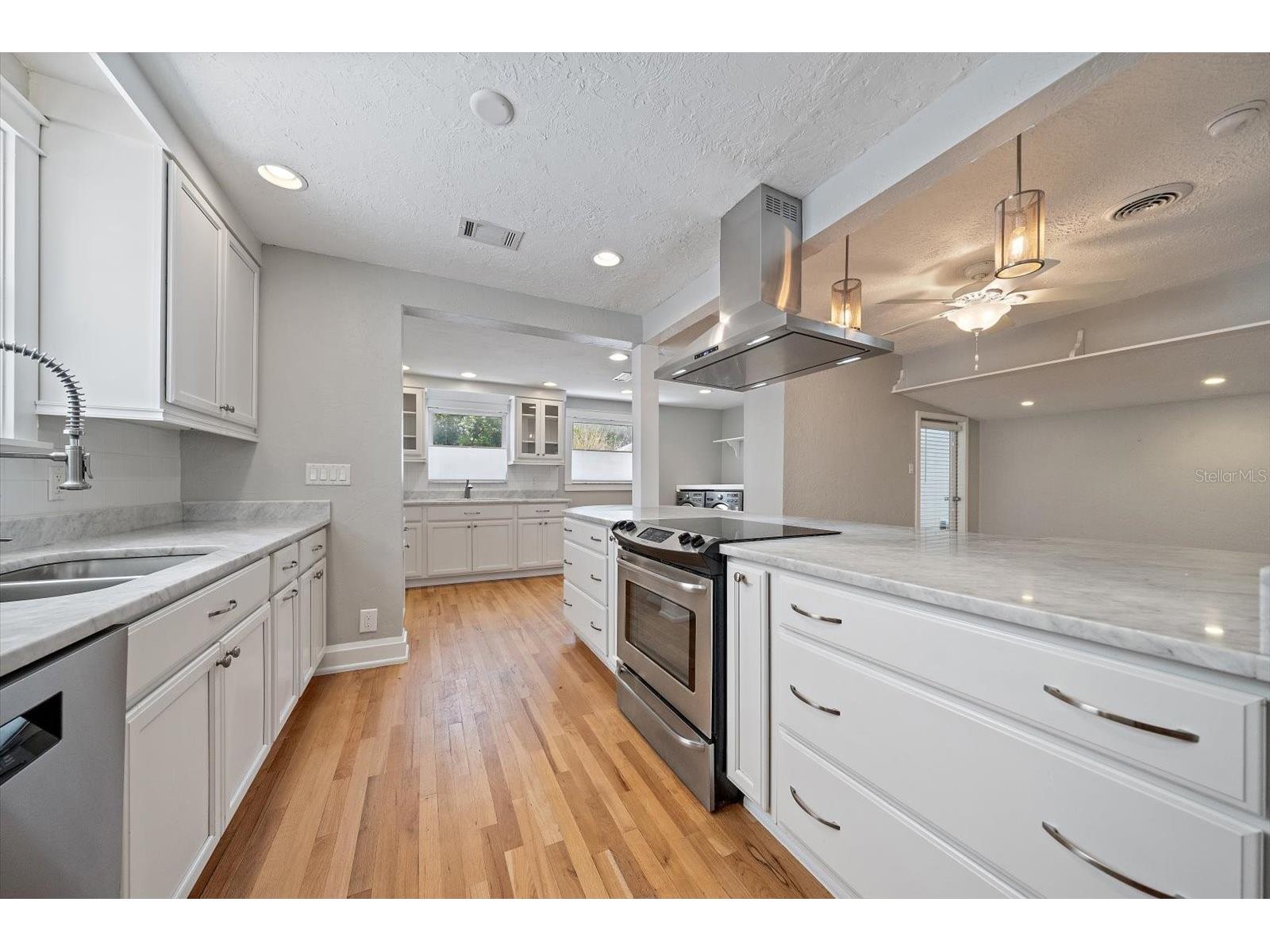 2250 Arlington Street Sarasota FL 34239 A4698119 image18
