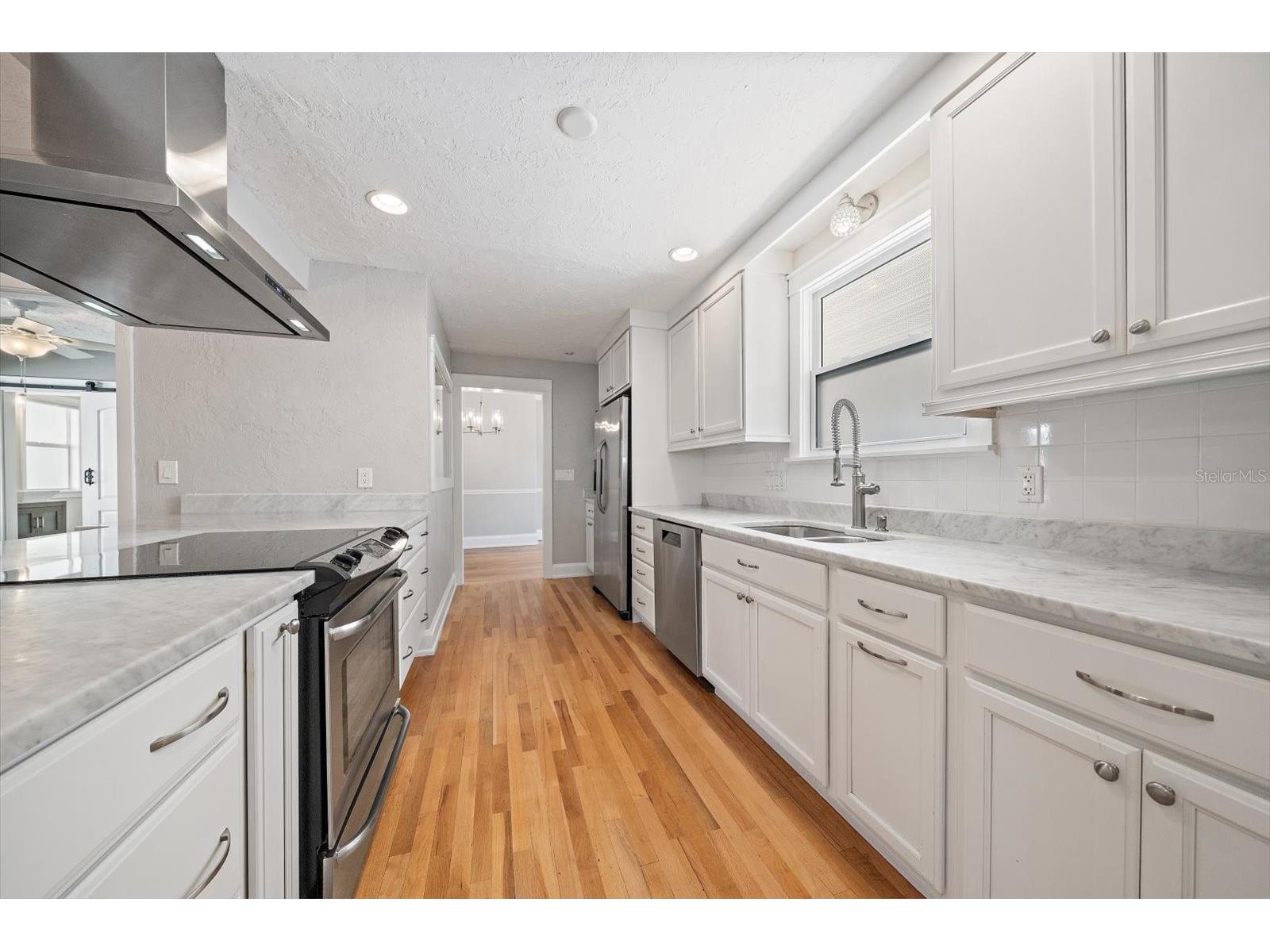 2250 Arlington Street Sarasota FL 34239 A4698119 image21